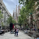 Sagrada Familia's View 3b1 5bath Daire