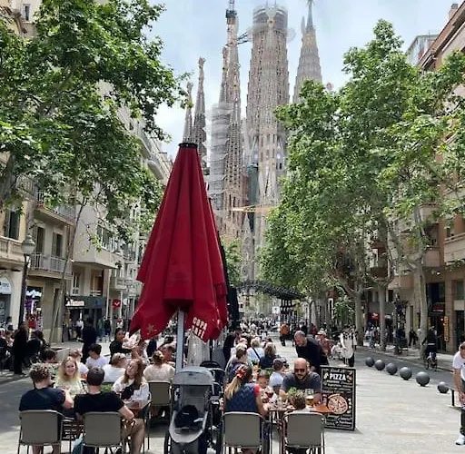 Sagrada Familia's View 3b1 5bath